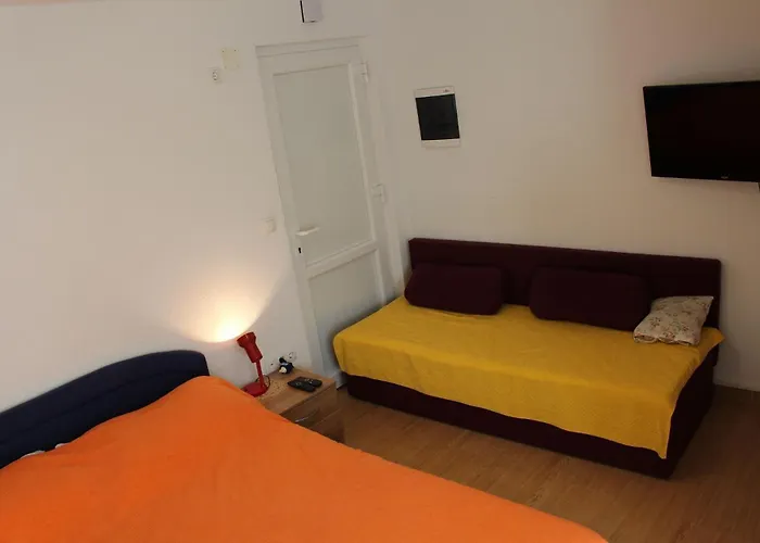 Apartment Mir *