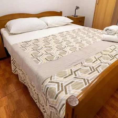 Apartment Mir Zaton (Zadar)