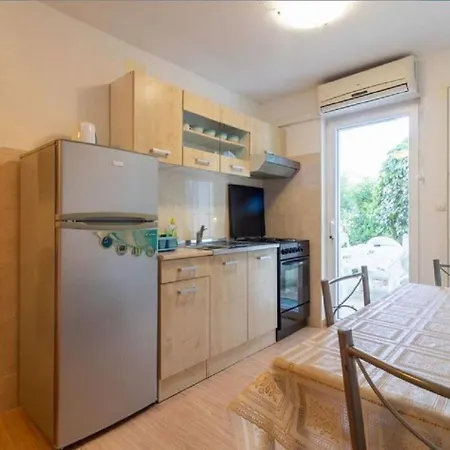 Apartment Mir